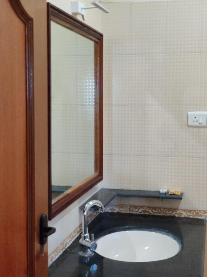 Apartamento Coral Shelters Kochadai Madurai Exterior foto