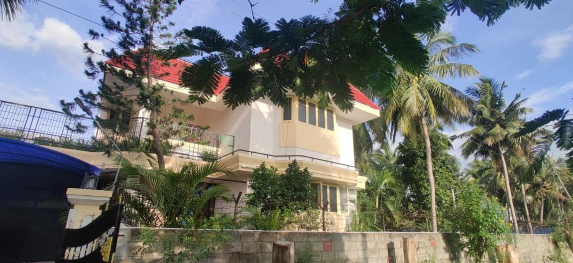 Apartamento Coral Shelters Kochadai Madurai Exterior foto